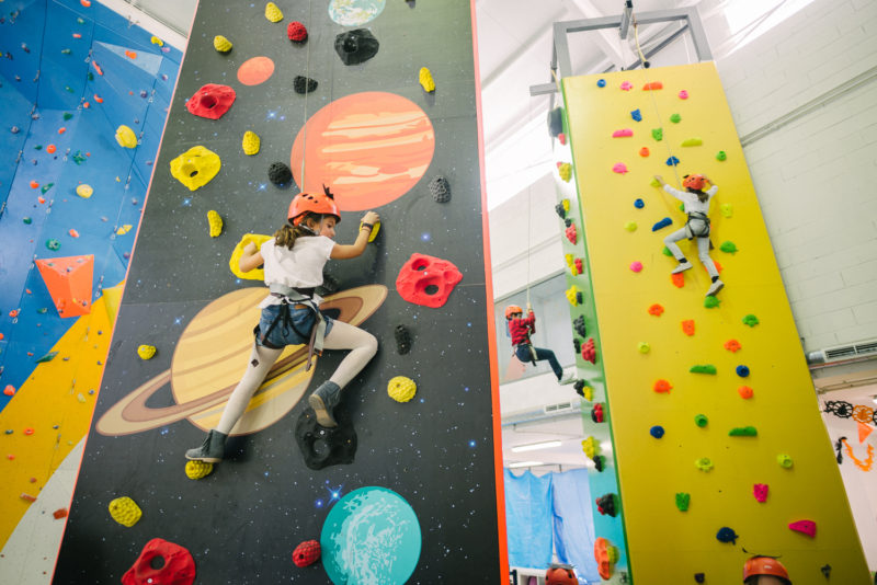 Escuela infantil de escalada Sputnik Climbing Center - Mammaproof Madrid